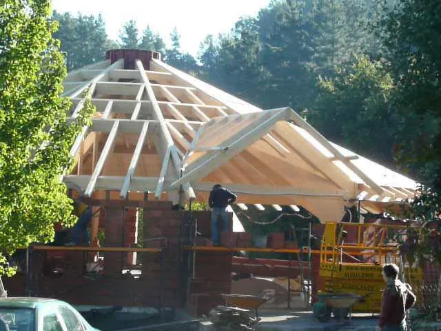 Carpintería para tejados y estructuras en Bizkaia: soluciones a medida para tu proyecto